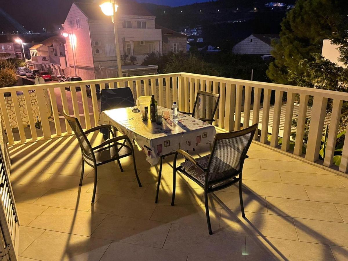 Aida Apartments And Rooms For Couples And Families Free Parking Dubrovnik Eksteriør billede