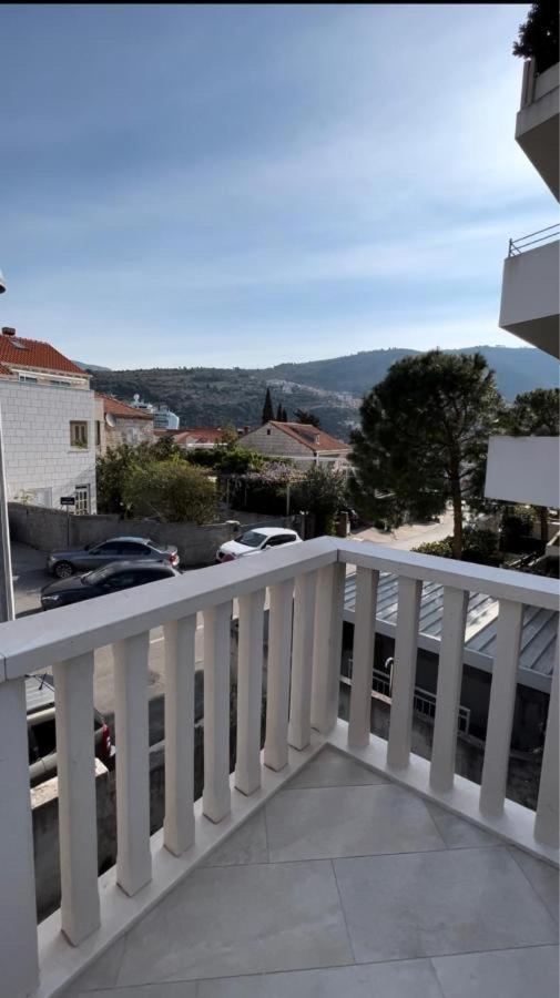 Aida Apartments And Rooms For Couples And Families Free Parking Dubrovnik Eksteriør billede