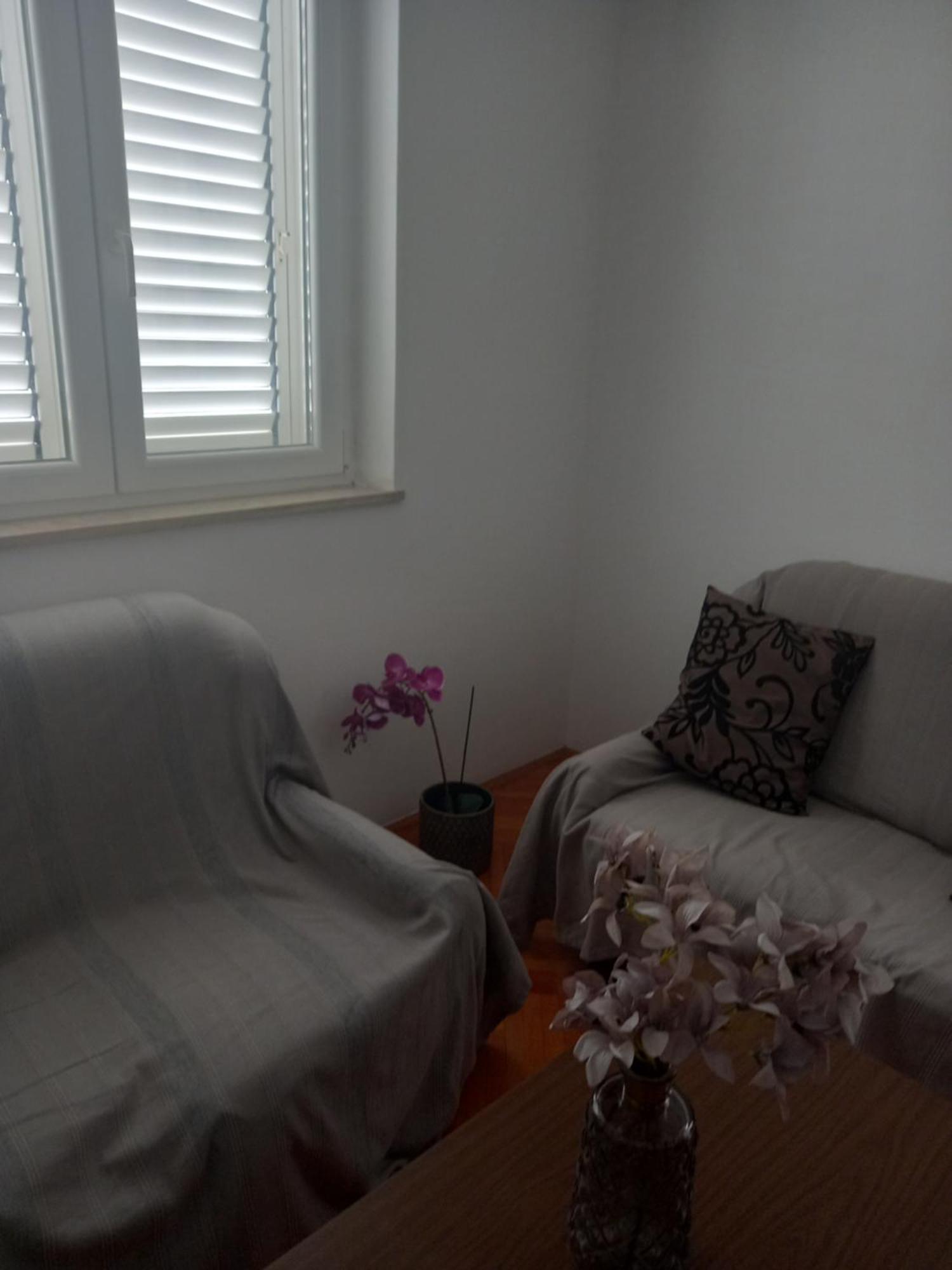 Aida Apartments And Rooms For Couples And Families Free Parking Dubrovnik Eksteriør billede